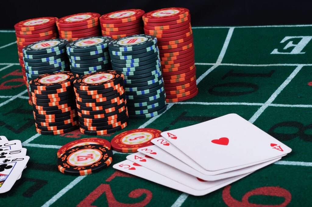 The Glittering World of Casinos: A Dive into the Heart of Entertainment