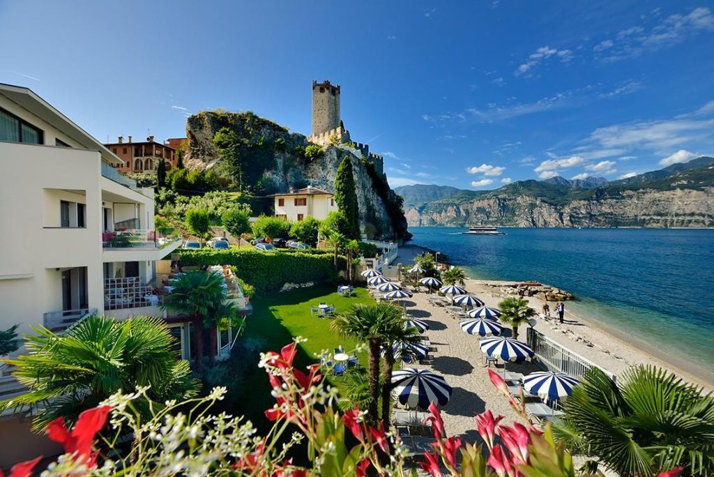 Discovering the Perfect Resort on Lake Garda: A Comprehensive Guide